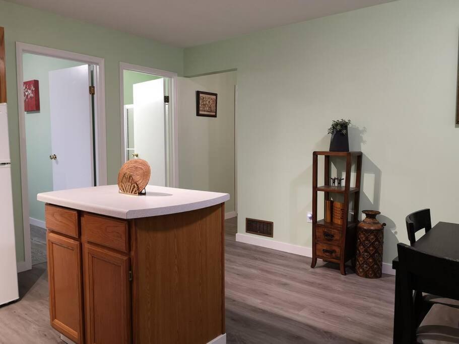 Countryroad Cozy 2Bedrooms Suite2 Nanaimo Ngoại thất bức ảnh