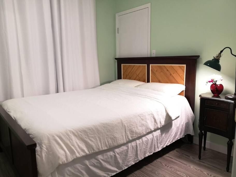 Countryroad Cozy 2Bedrooms Suite2 Nanaimo Ngoại thất bức ảnh